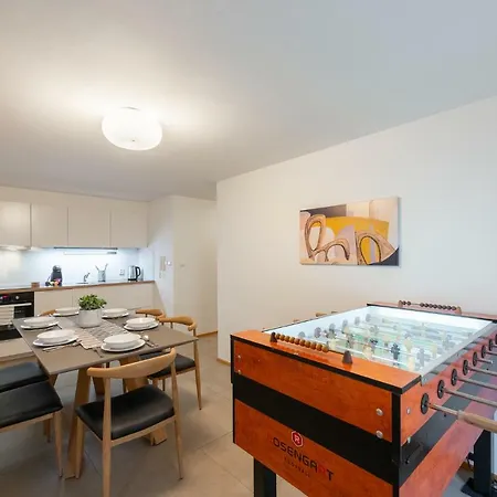 Home Apartments Apartamento