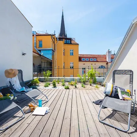 Home Apartments *